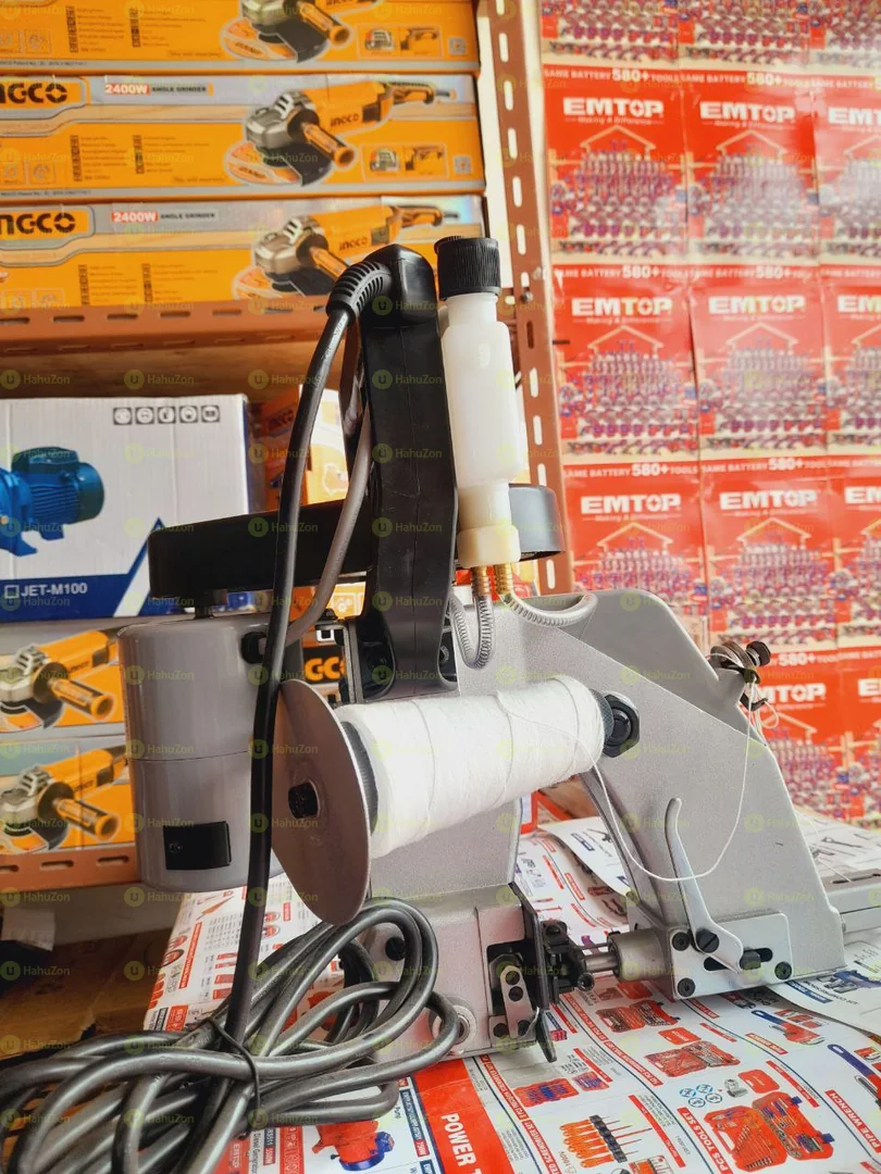 ኤሌትሪካል ማዳበሪያ መስፍያ