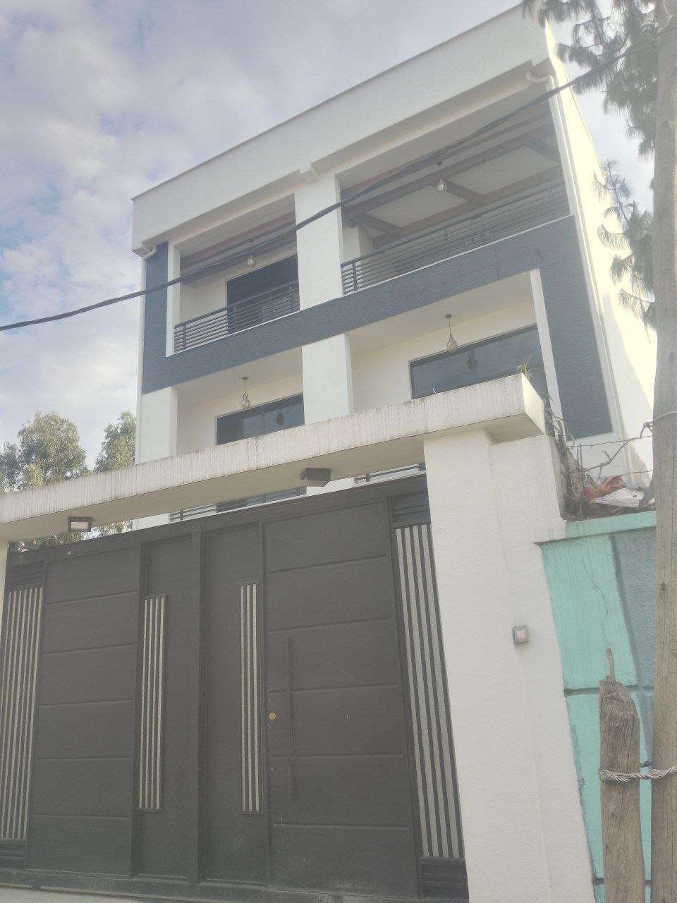 150 ካሬ የሚሸጥ G+2 ቤት በ ቤተል