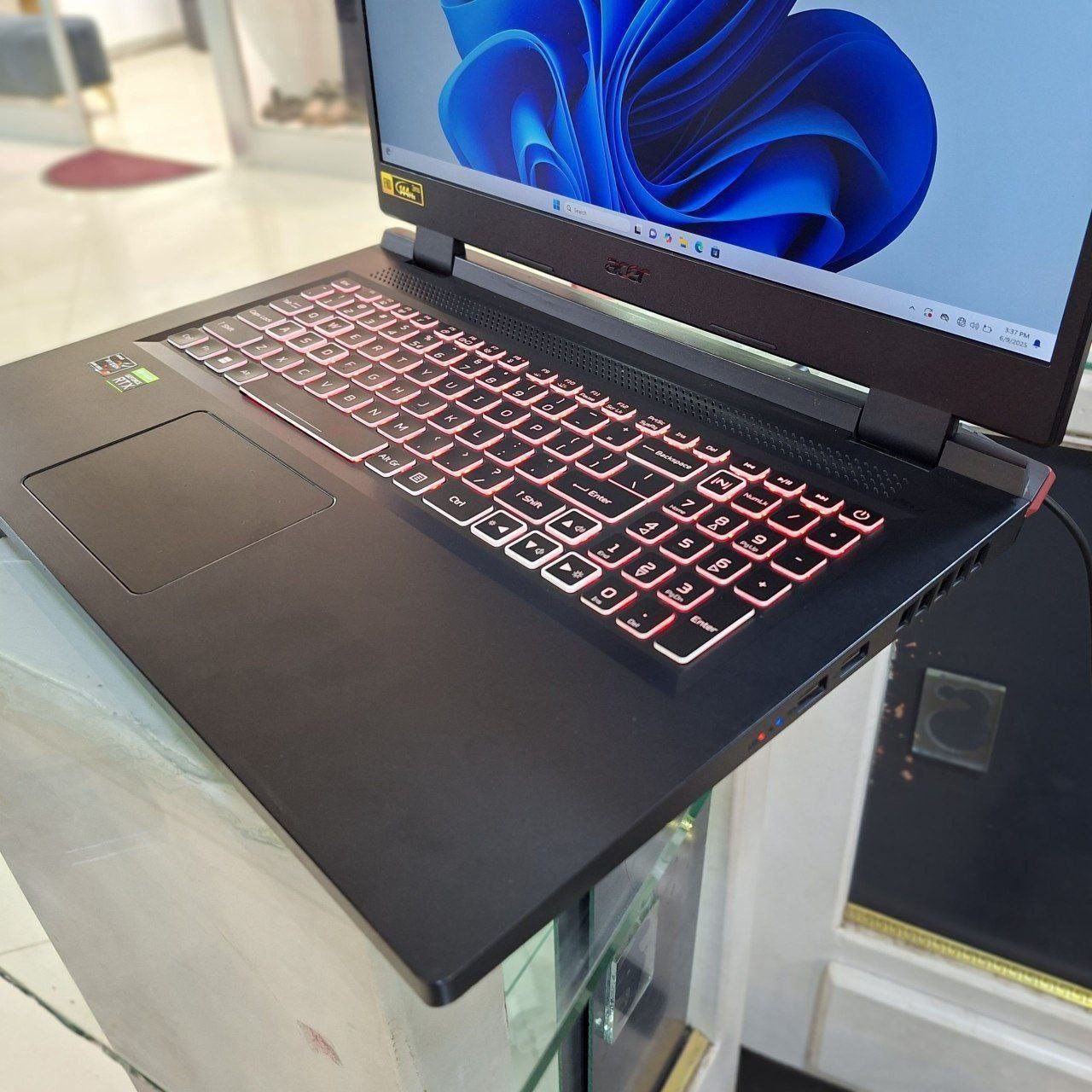 Acer Nitro 5 AMD Ryzen 7-6800H Laptop