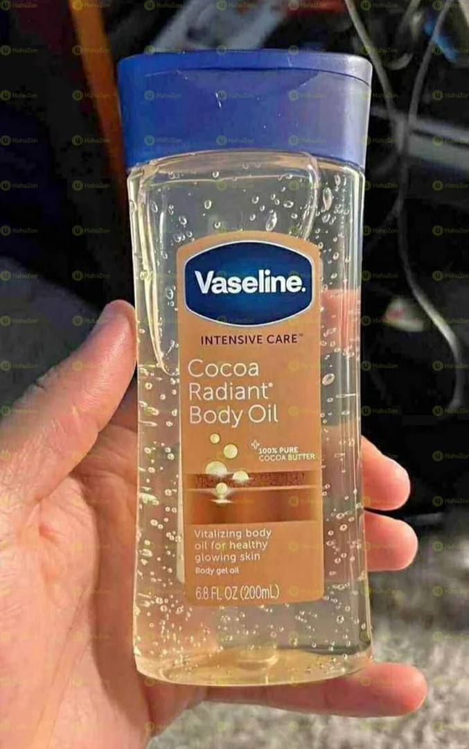 Vasline Moisturizing and Glowing Body Oil