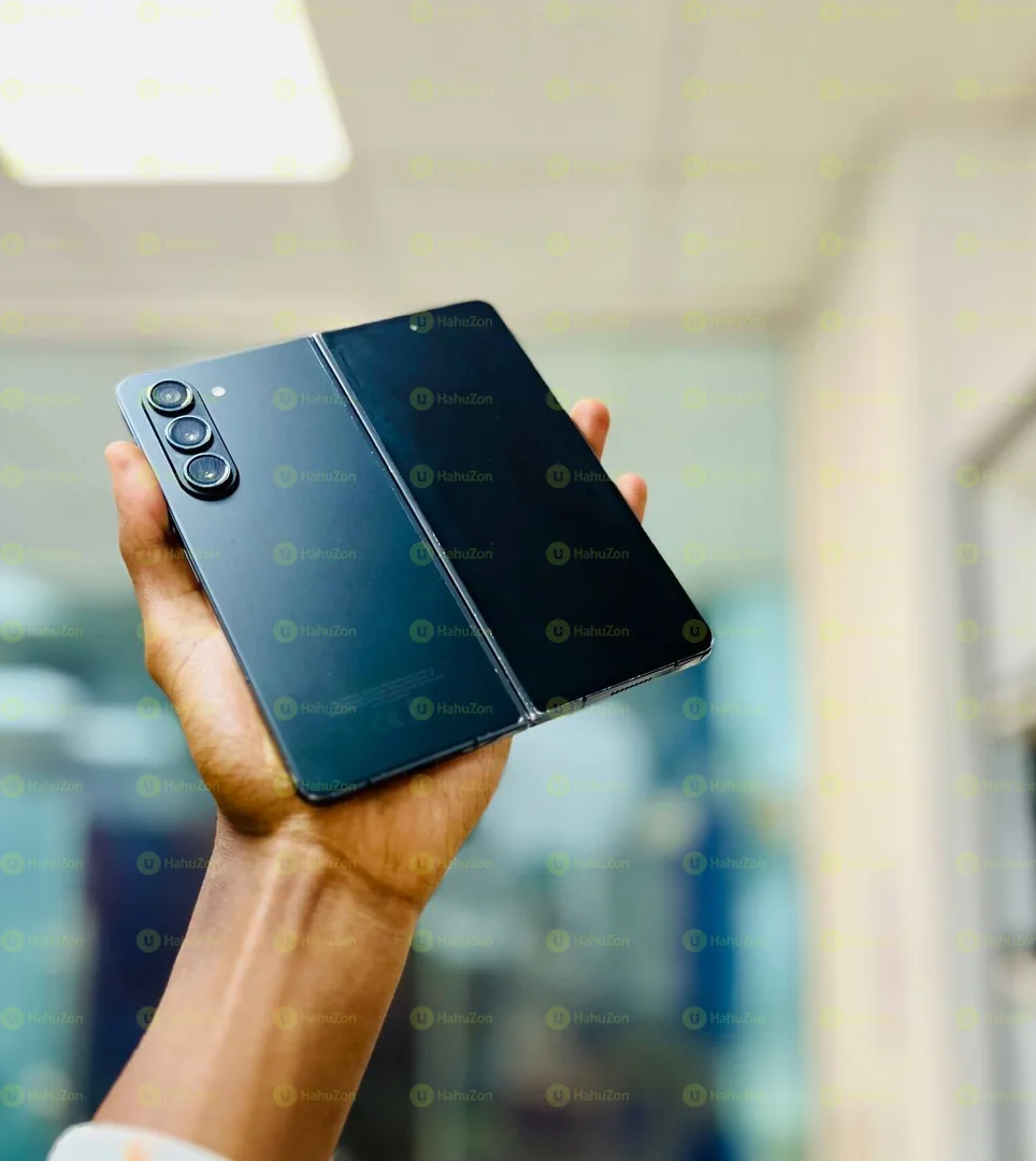 Samsung Galaxy Z Fold 5