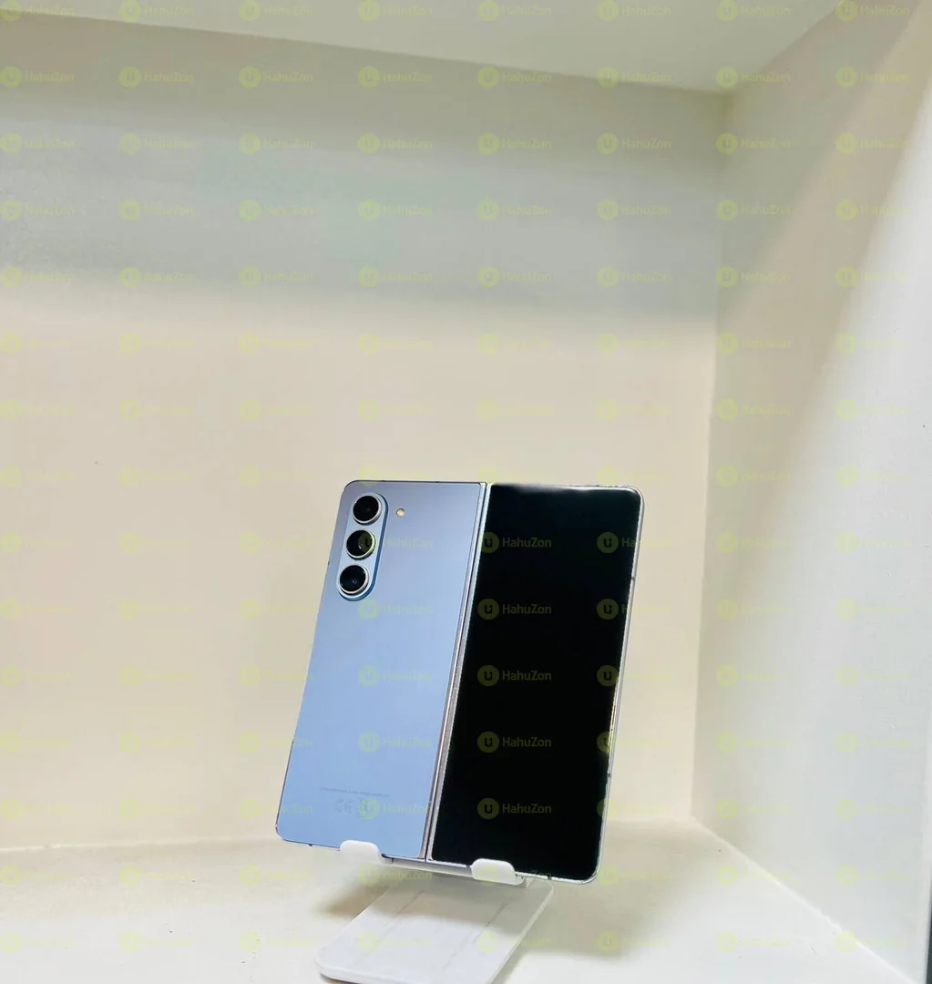 Samsung Galaxy Z Fold 5