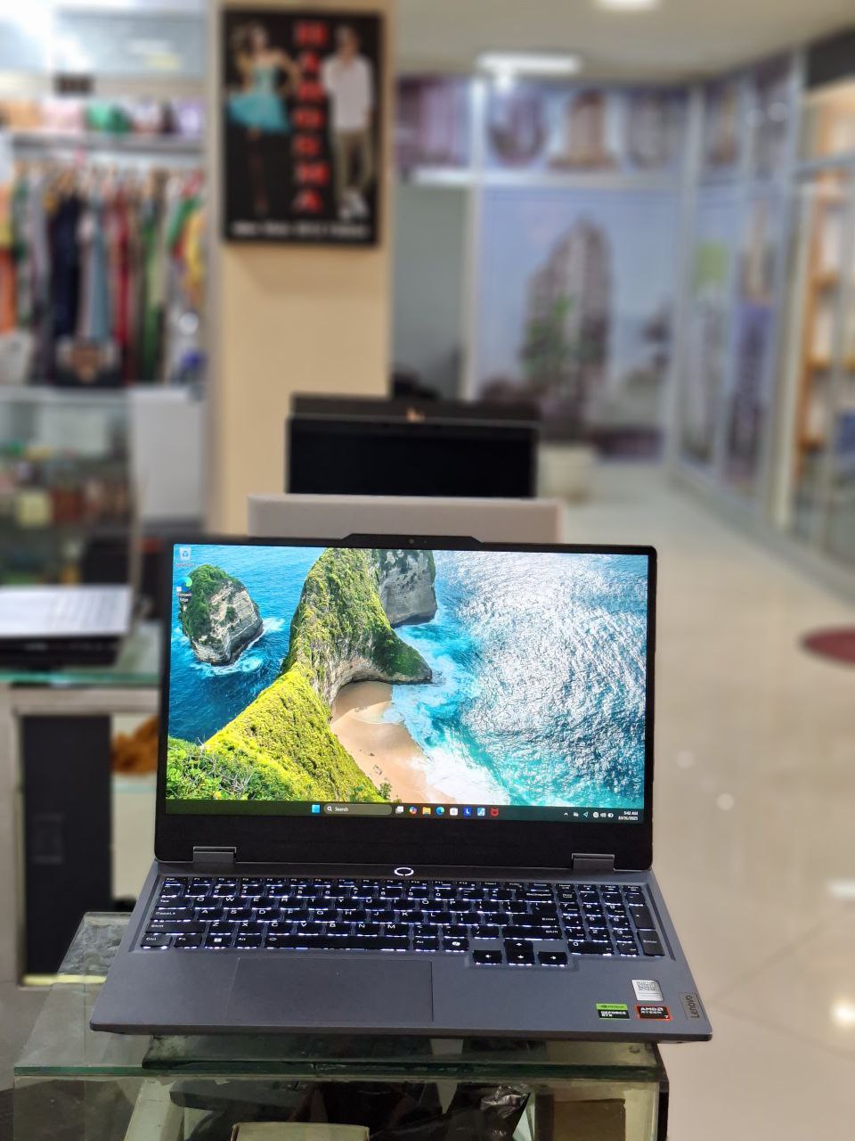 Lenovo LOQ 15.6" Gaming Laptop