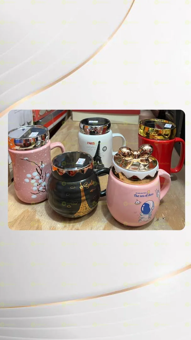 ባለ ክዳን ሴራሚክ ማጐች