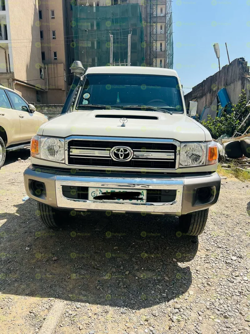 2018 Model-Toyota Landcruiser 1HZ