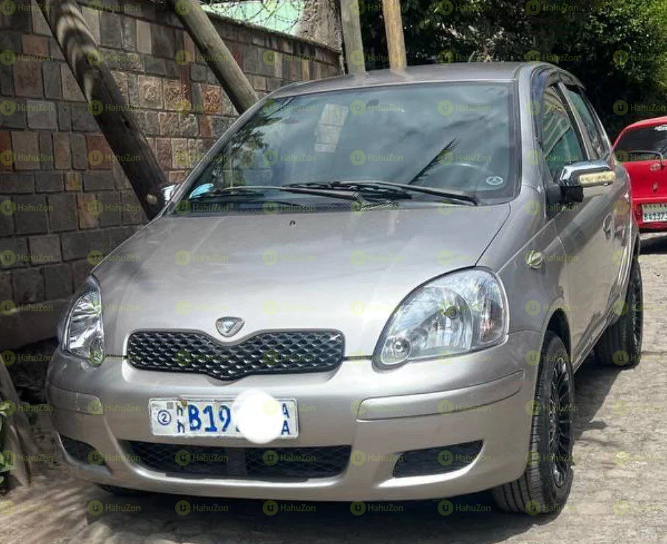 2004 Model-Toyota Vitz