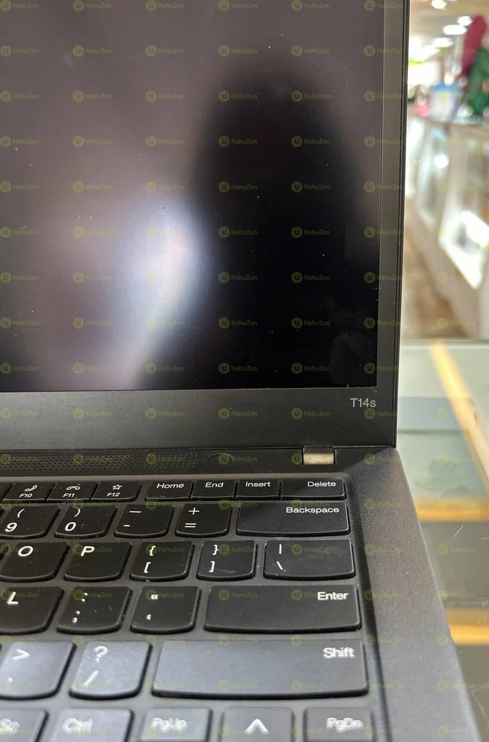 Lenovo T14s 11th-generation Intel Core i5 Laptop