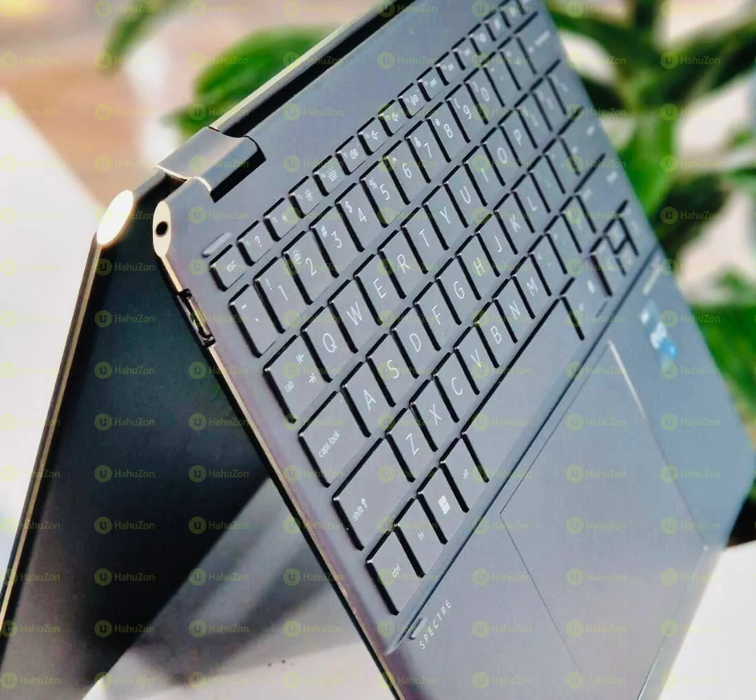 HP Spectre x360 Intel Core i7 1355U Laptop