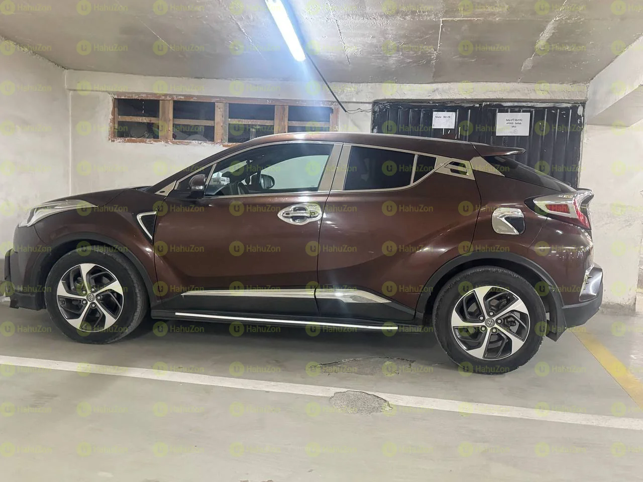 2018 Model-Toyota Ch-R