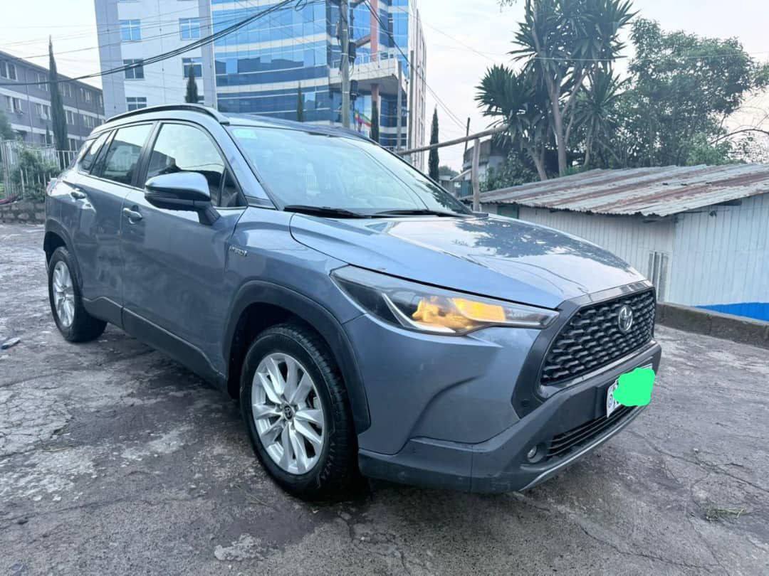 2023 Model-Toyota Corolla Cross Hybrid