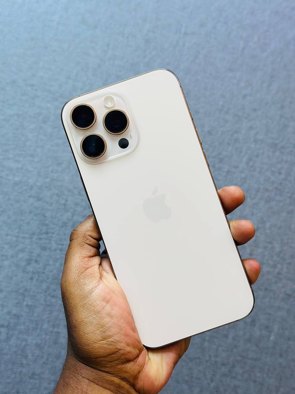 Apple Iphone 16 Pro Max