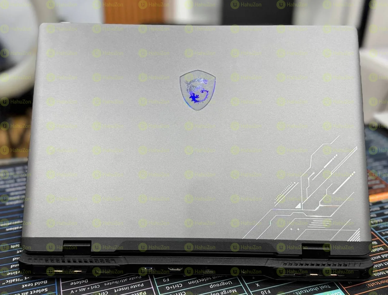 MSI CROSSHAIR 16 HX D14V intel Core i7-14700HX Laptop