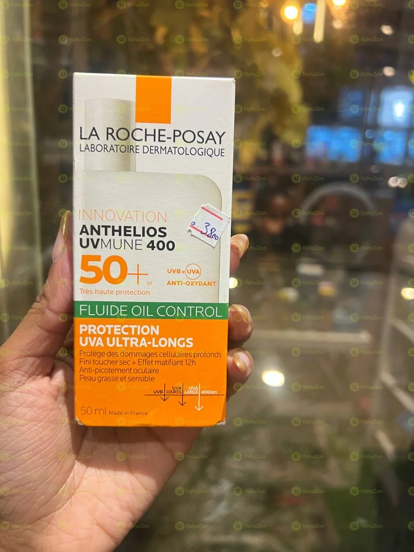Larochye Fluid Control Sunscreen