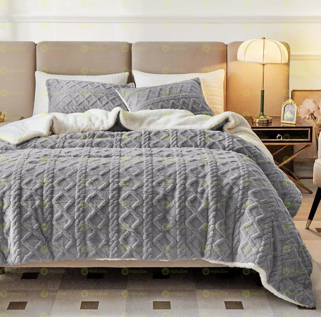 3 Pieces Sherpa Fleece Comforter Set