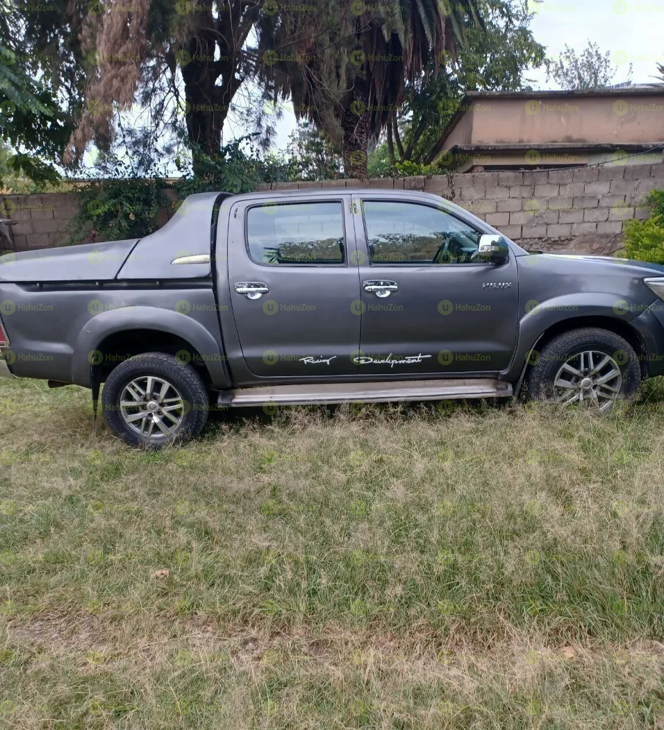 2015 Model-Toyota Hilux Double Cab