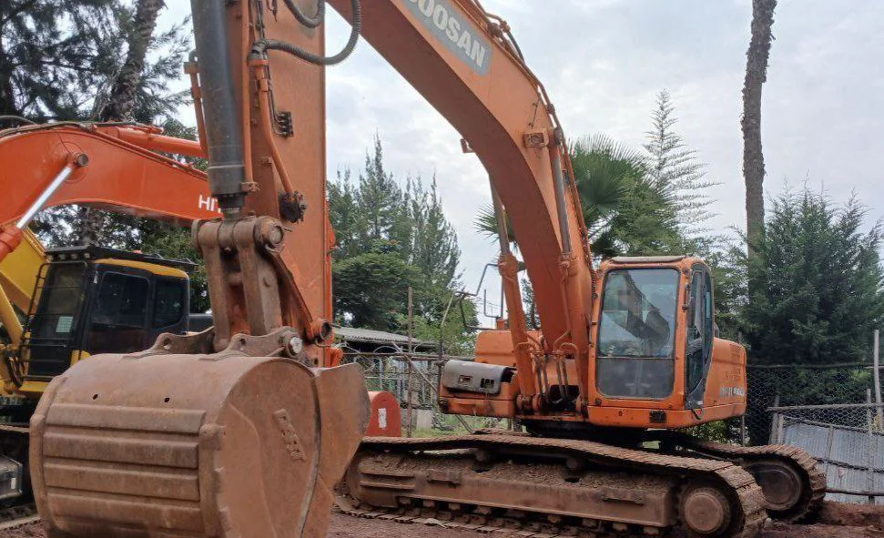 2014 Model-Doosan Excavator