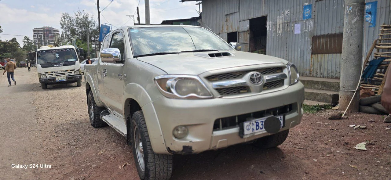 2008 Model-Toyota Hilux