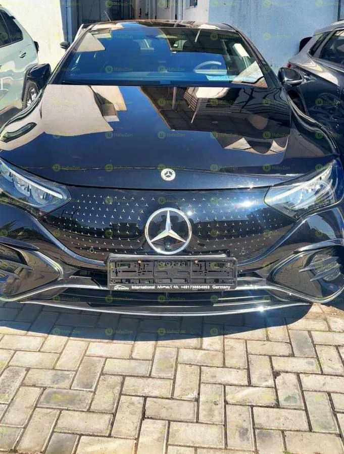 2024 Model-Mercedes Benz 𝐄𝐐𝐄 𝟓𝟎𝟎 4 Matic