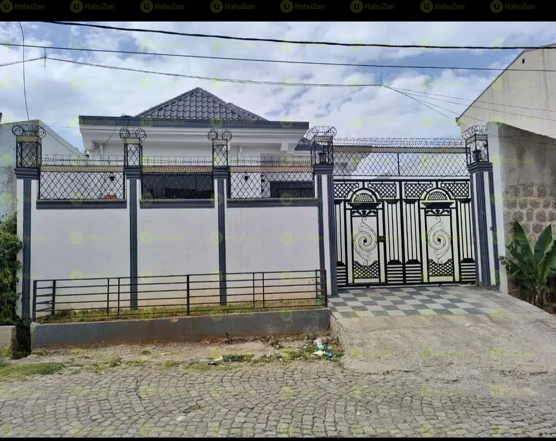 210 ካሬ የሚሸጥ ቪላ ቤት በሲኤምሲ