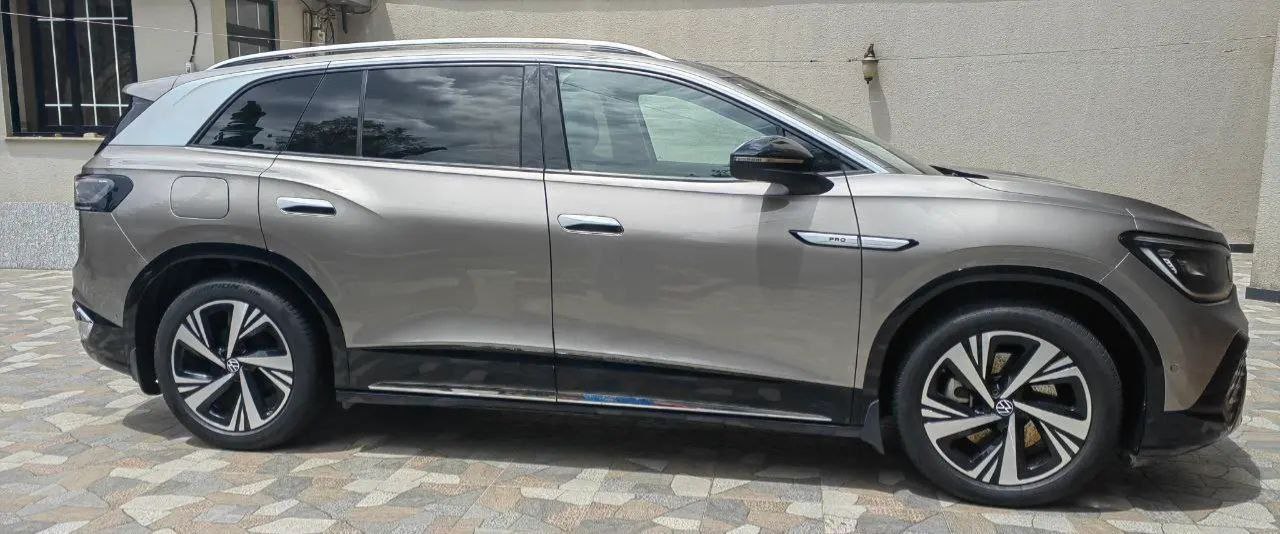 2024 Model-Volkswagen ID6 Crozz Pro