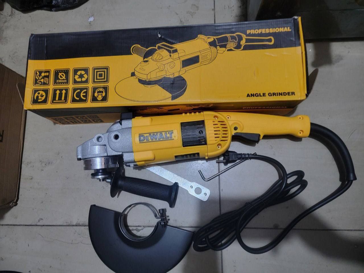 Dewalt Grinder