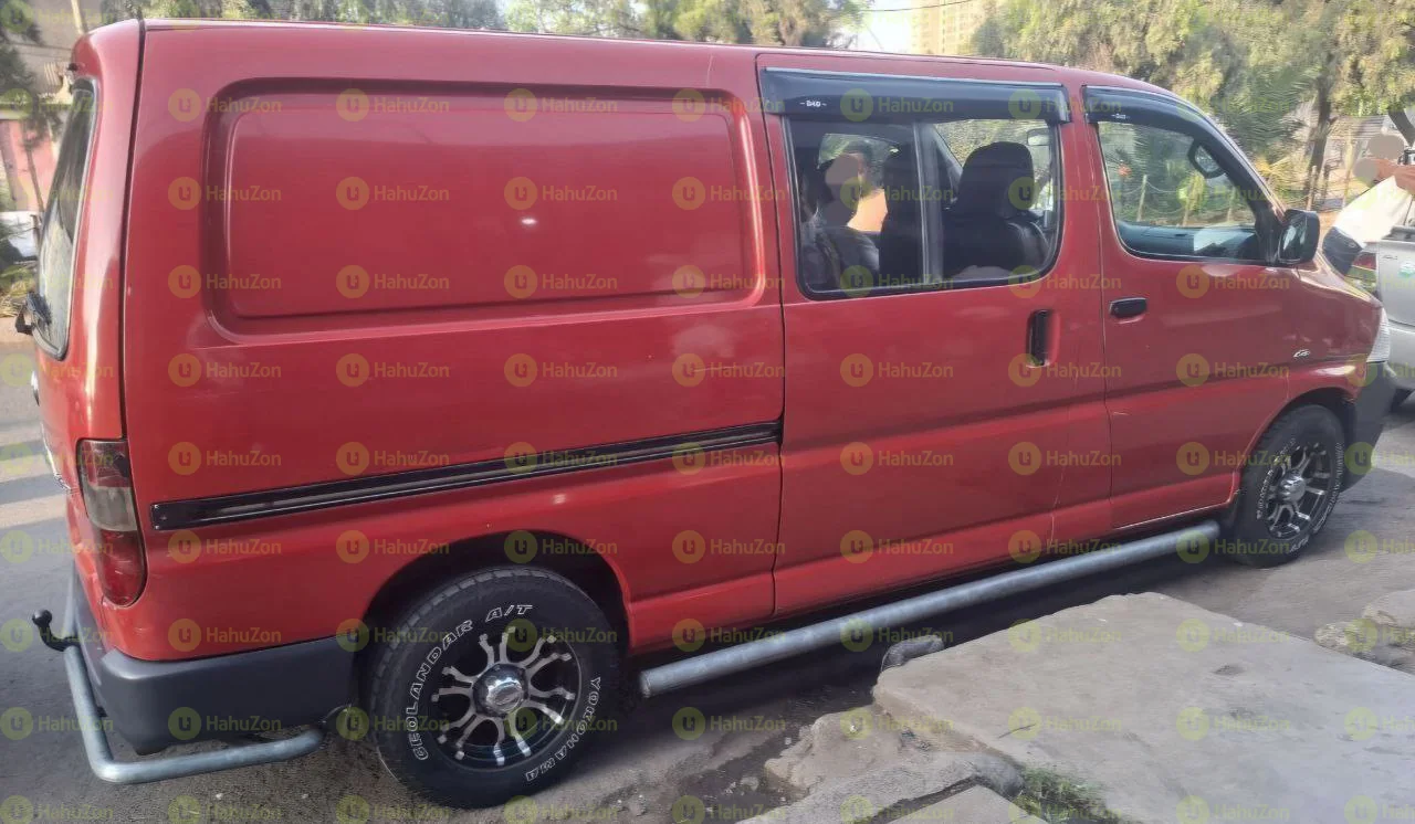 2011 Model-Toyota Hiace Dolphin