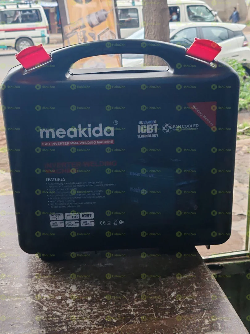 መበየጃ ማሽን