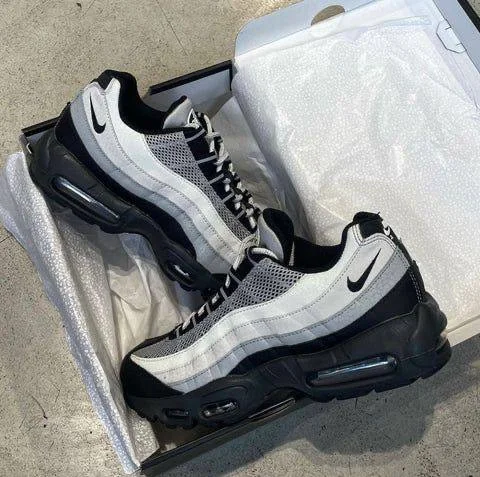 Nike Air Max 95 Men's Shoes