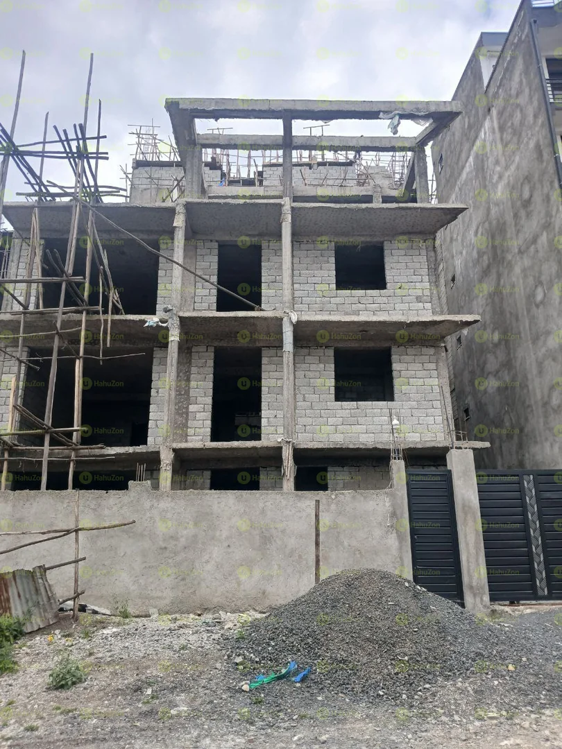 265 ካሬ የሚሸጥ G+3 ቤት በአያት