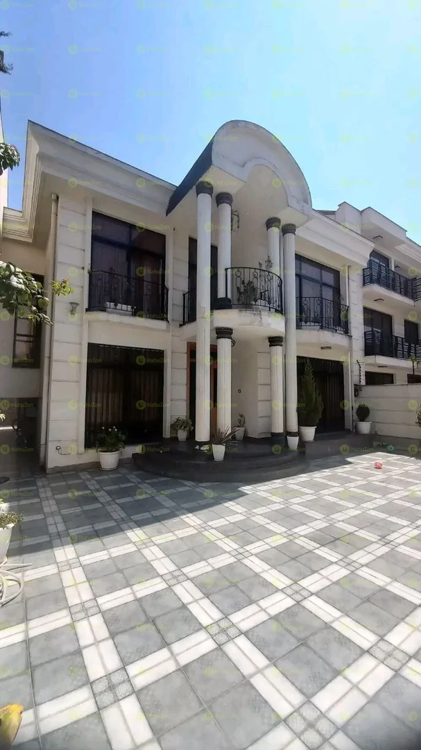 250 ካሬ የሚሸጥ G+2 ቤት በአያት