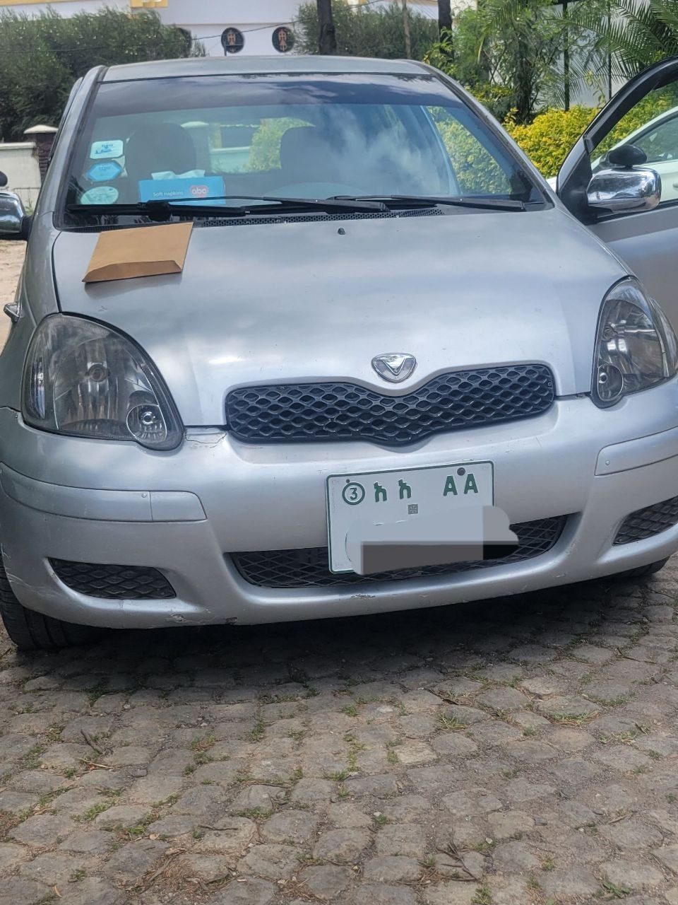 2004 Model-Toyota Vitz