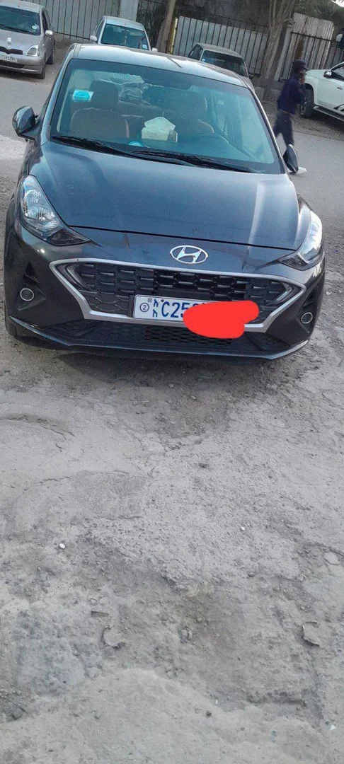 2022 Model-Hyundia Grand i10