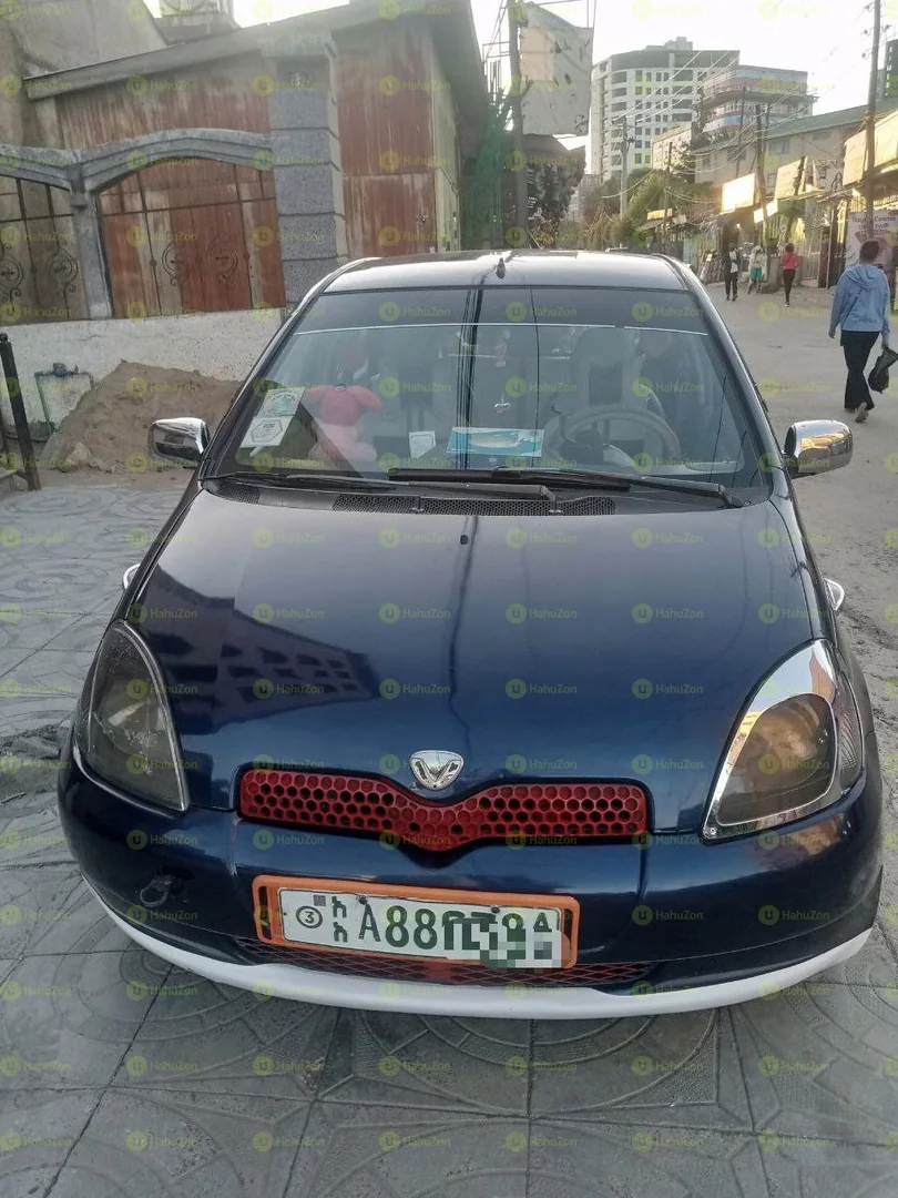 2000 Model-Toyota Vitz