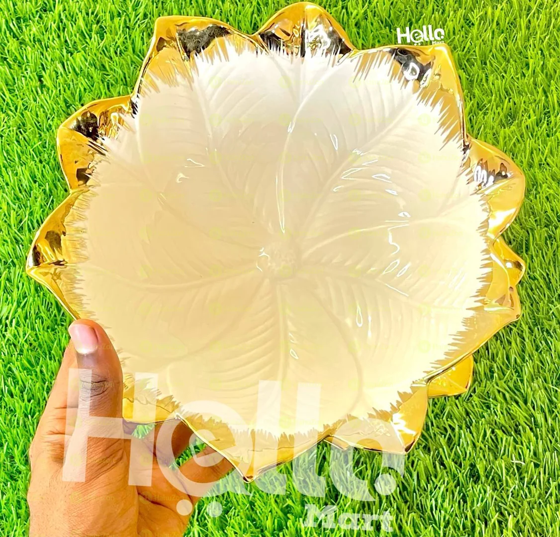 ከንፁህ ሸክላ የተሰሩ ማቅረቢያዎች