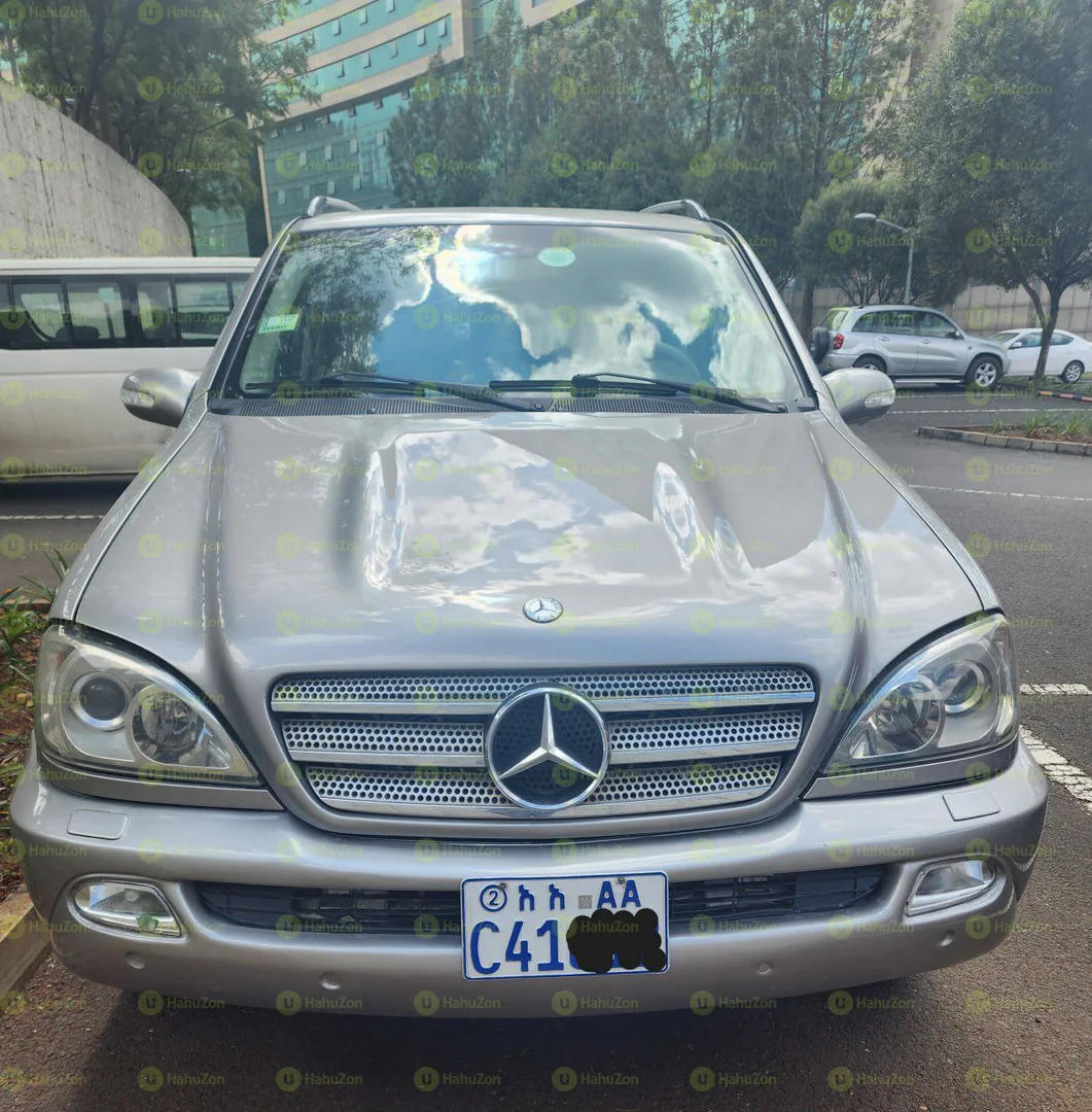 2005 Model-Mercedes Benz ML 350