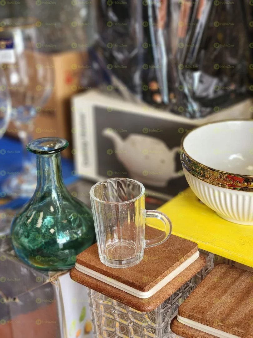 ባለ መያዣ  የአረቄ ብርጭቆ