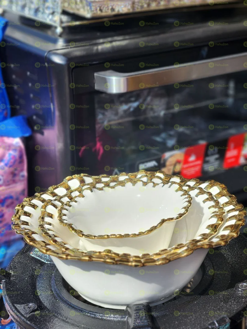 ለየት ያሉ ጎልደን ተች ቦል