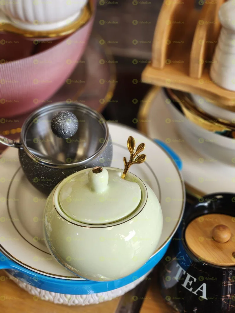 ሸክላ የስኳር እቃ