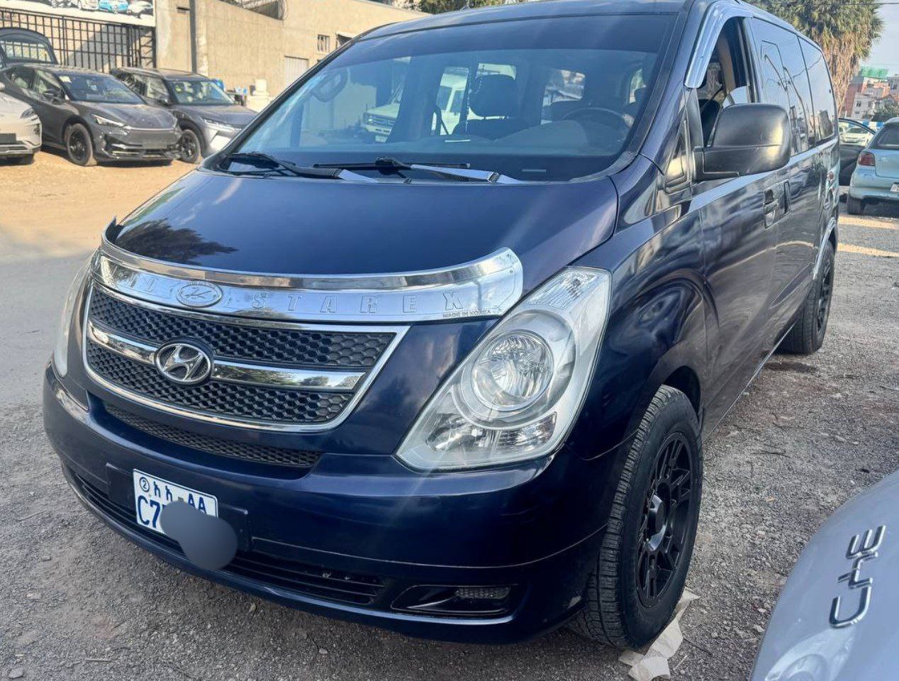 2010 Model-Hyundai Starex