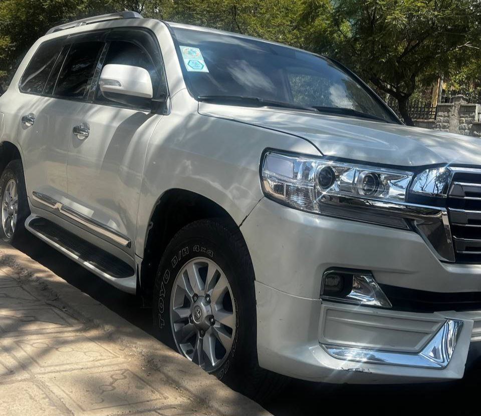 2008 Model-Toyota Landcruser VXR