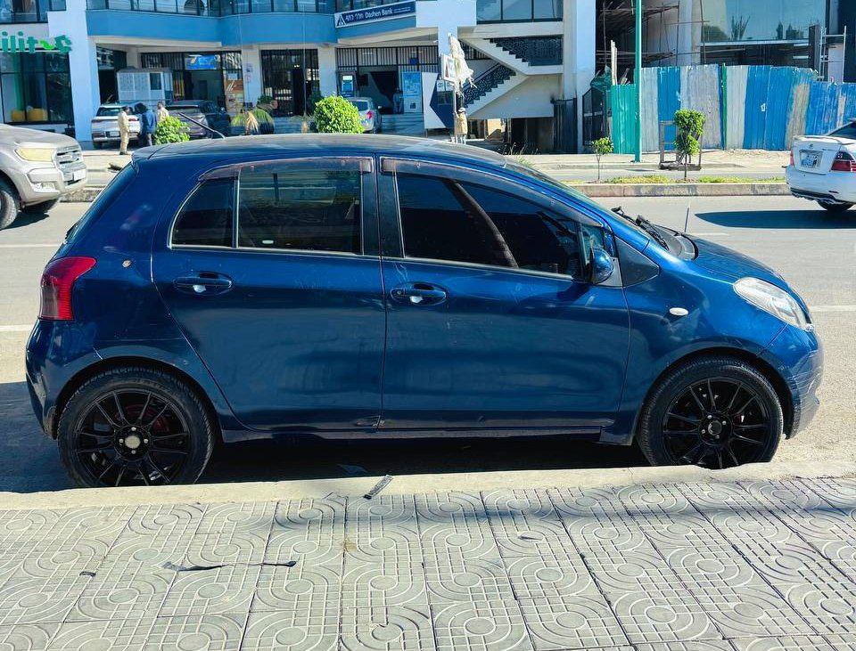 2007 Model-Toyota Yaris Compact