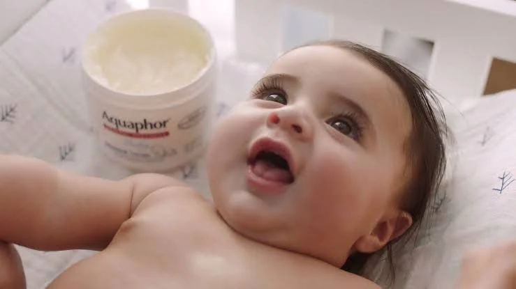 Aquaphor Baby Healing Ointment