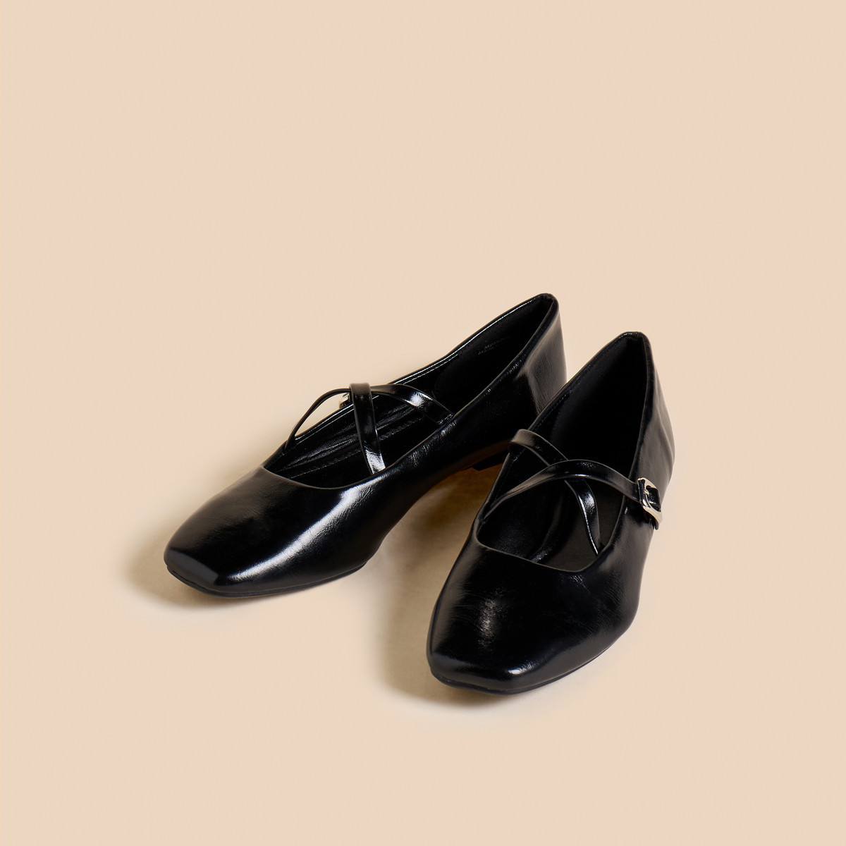 MAX Criss Cross Ballerina Women's Shoe