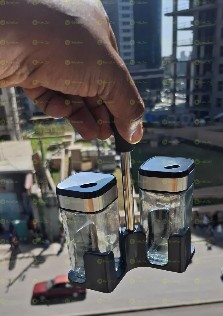 የደረቅና የፈሳሽ ነገሮች ማቅረቢያ