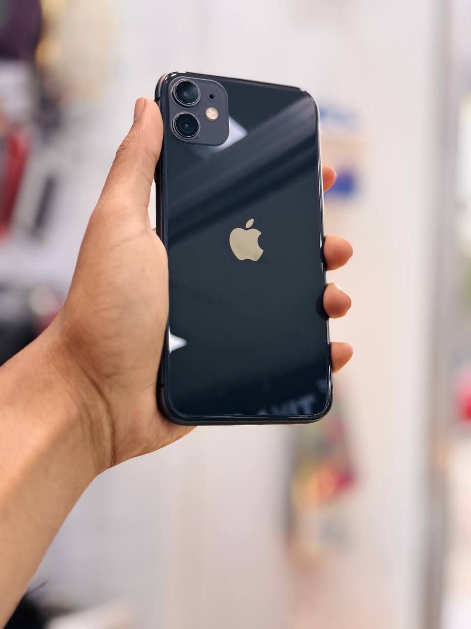 iPhone 11