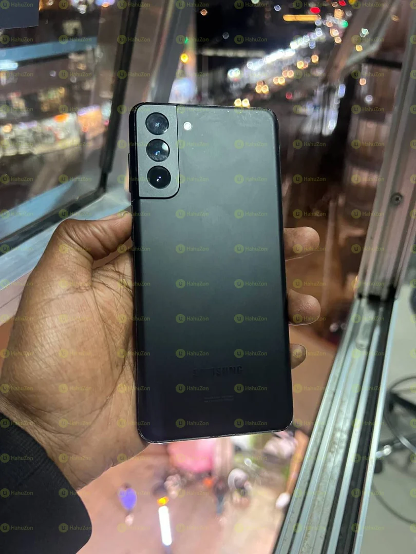 Samsung Galaxy S21 Plus