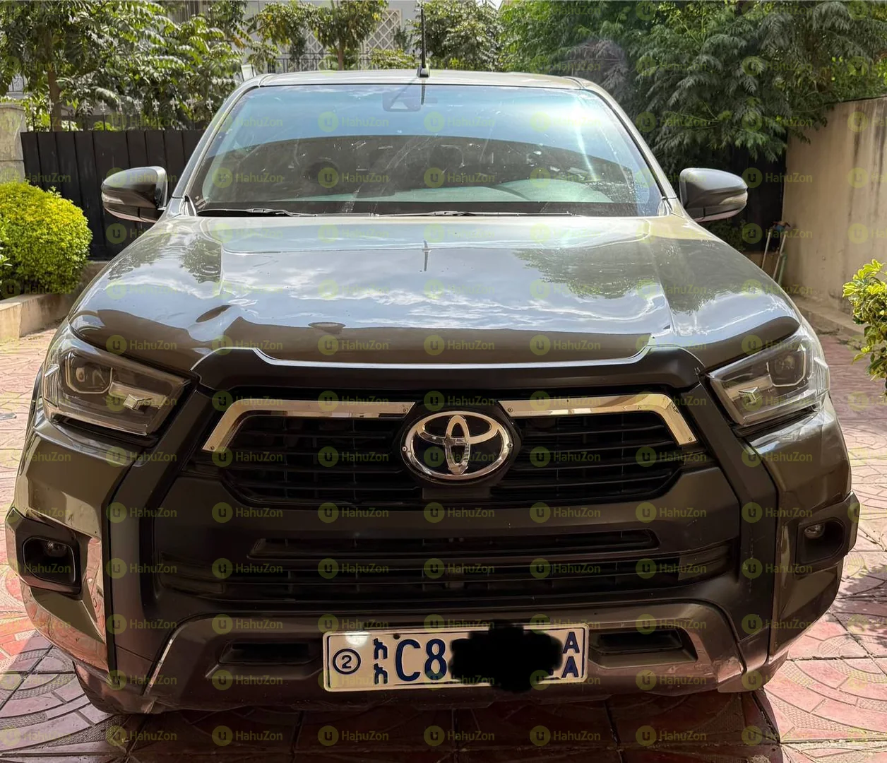 2022 Model-Toyota Hilux Invincible