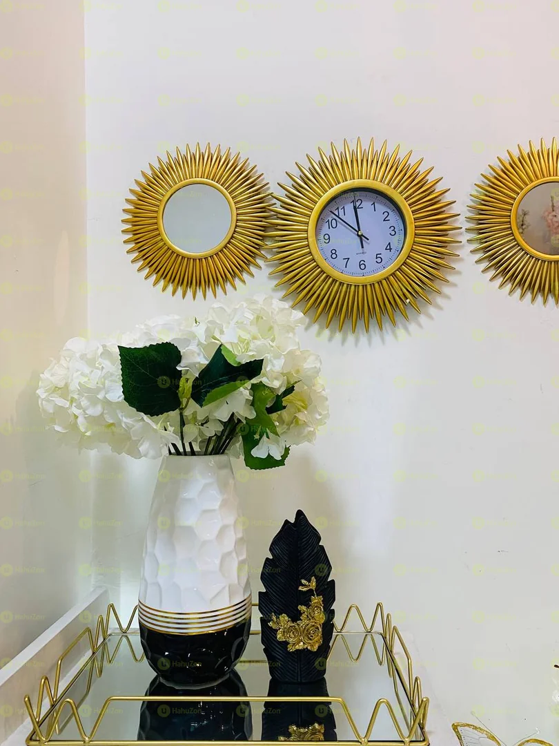 Black and White Vase Flower