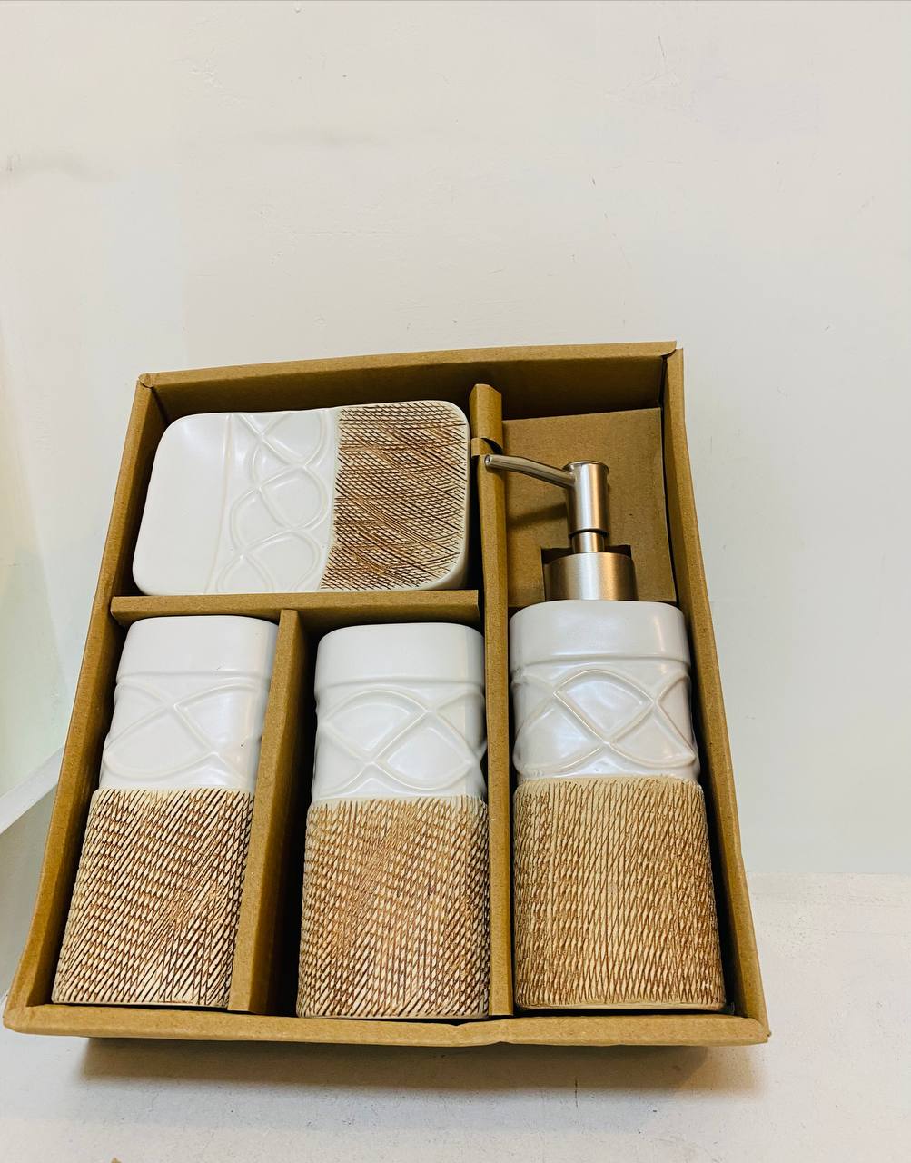 Ceramic Bathroom Set of 4