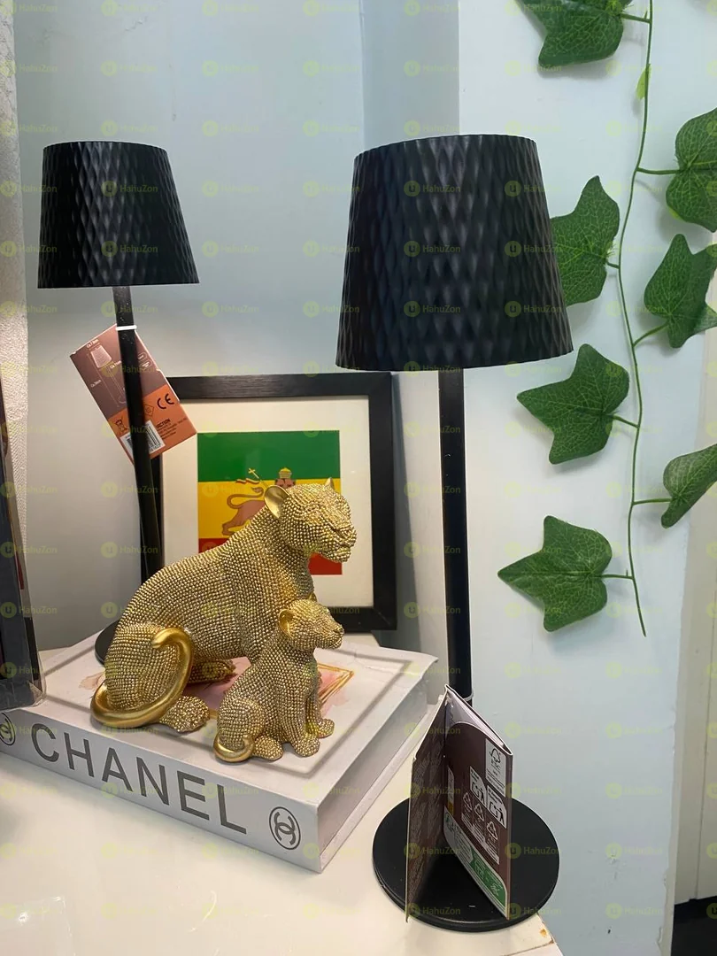 Golden 2 Cheetah Sitting Statue